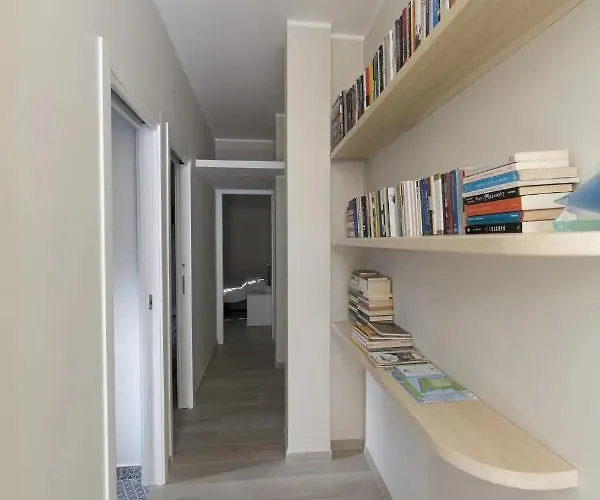 Casaviva - Blue Penthouse With Parking In Santa M